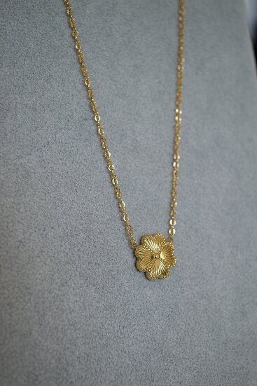 Necklace flower gold