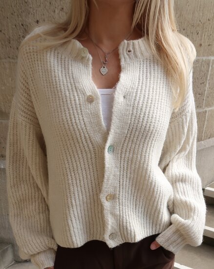 Creme Cardigan